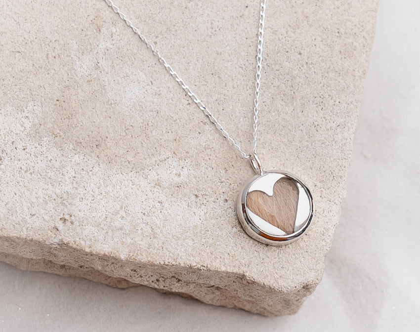 Kettenanhänger "Ewige Liebe"