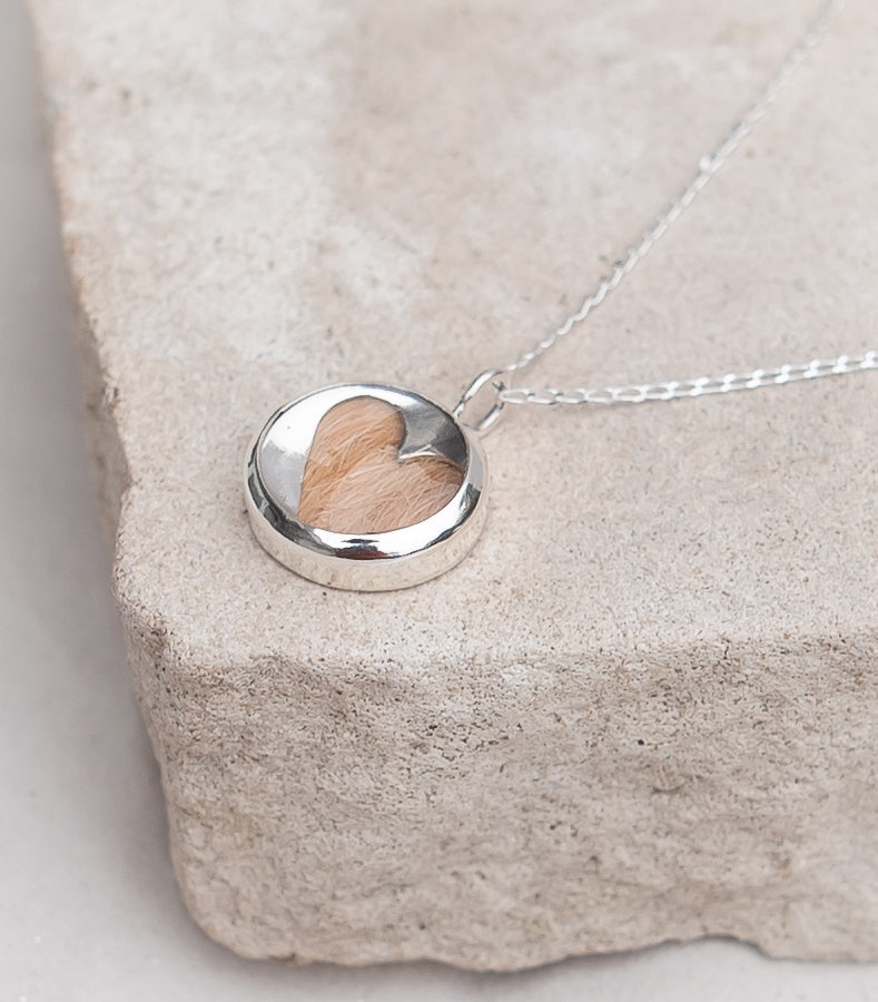 Kettenanhänger "Ewige Liebe"