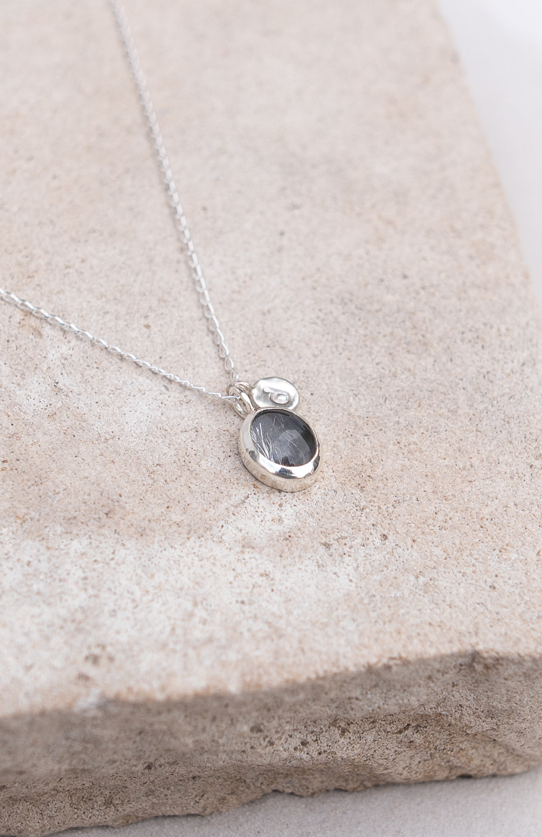 Kettenanhänger "Dexter"