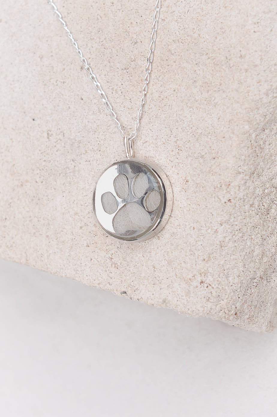 Kettenanhänger "Pfötchen"