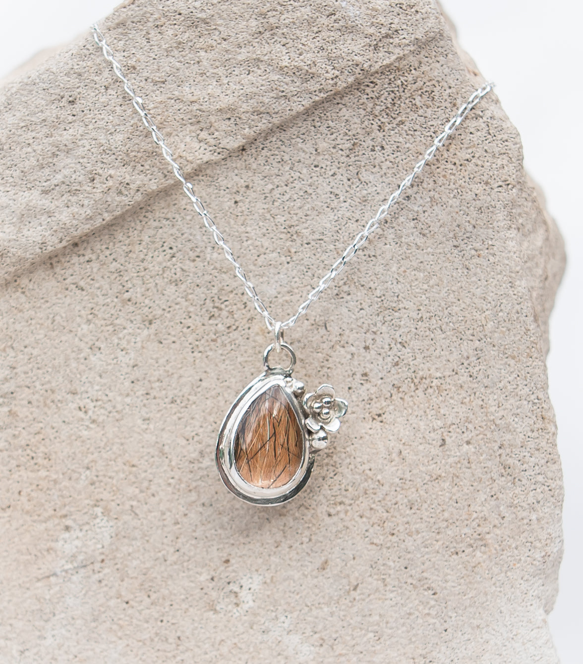 Kettenanhänger "Flora"