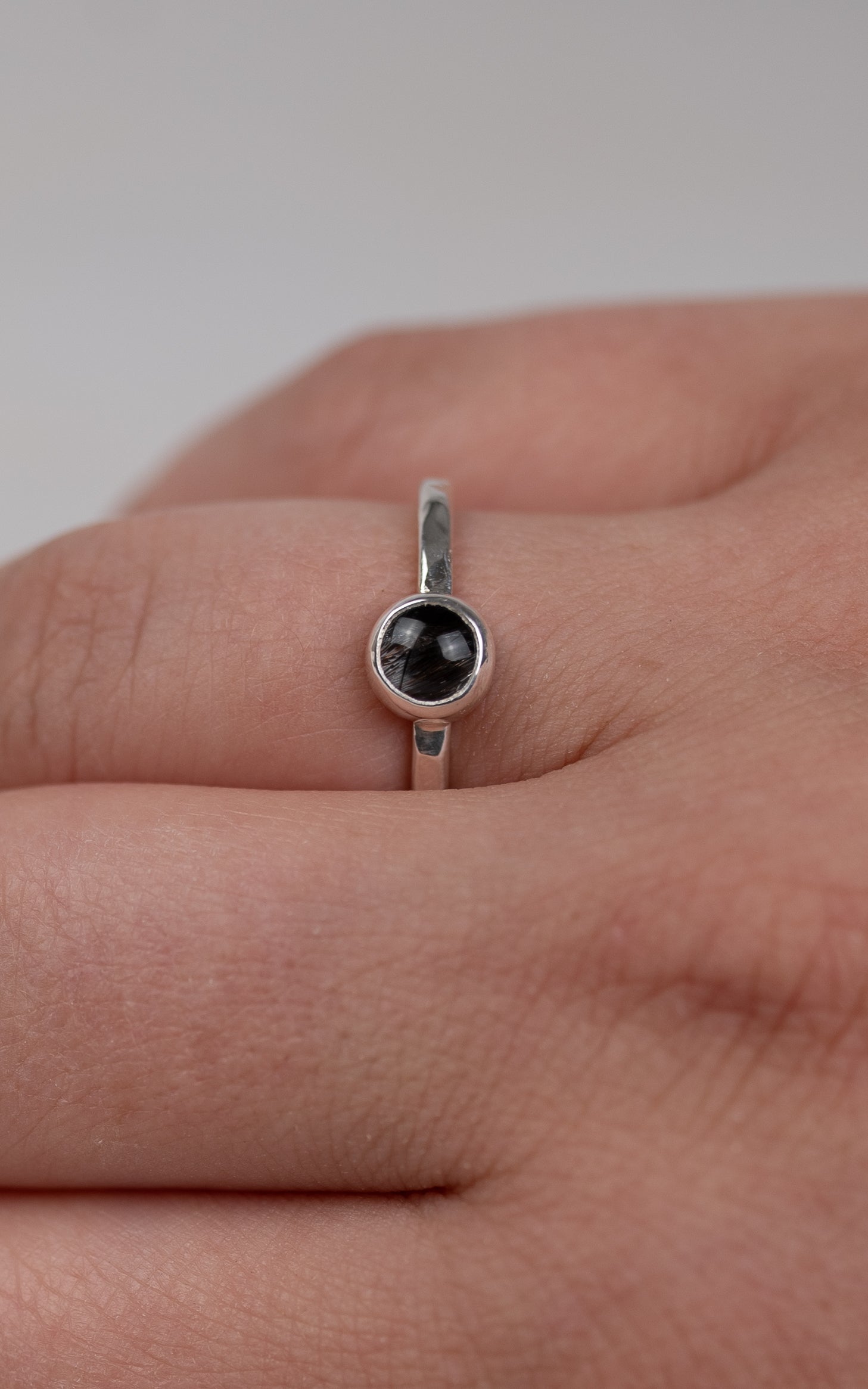 NEU Gehämmerter Ring