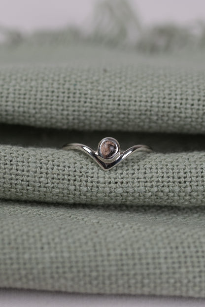 NEU Zarter V Ring